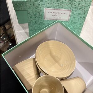 Sophie Conran Dinnerware Set - missing one setting